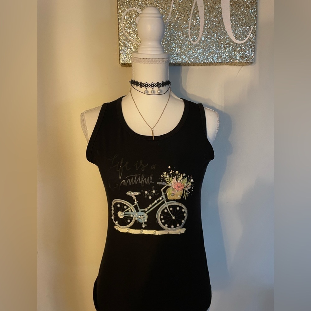 Tank top in black with pearl embellishments Sz L/XL